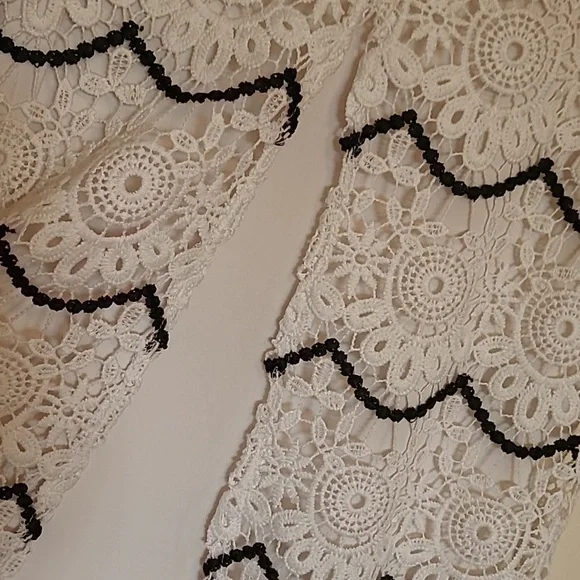 Ricki's Crochet Tunic Top - Picture 5 of 9